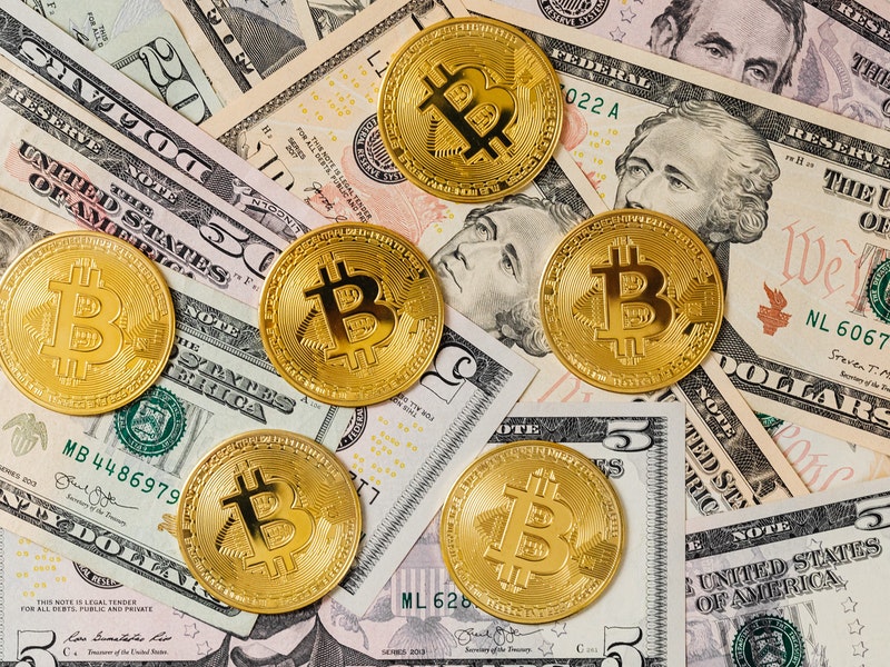 Lo scivolone di Bitcoin dai massimi record è un avvertimento per gli investitori di criptovalute